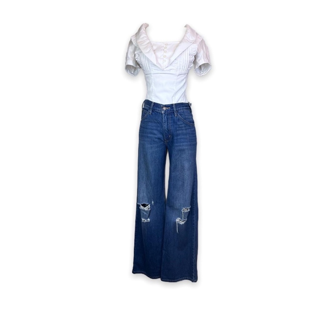 Levi’s Denim Flare Jeans Mid Rise Distressed 27
